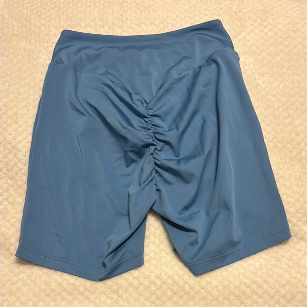 Gymshark Blue Bike Shorts Moisture-Wicking Performance - Picture 2 of 3